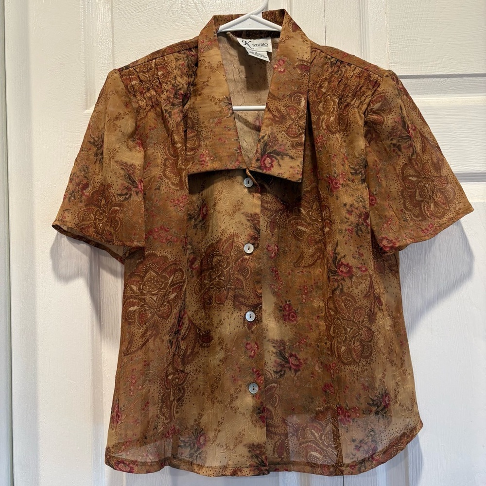 Vintage K Studio Sheer Brown Short Sleeve Button Up Top - Size 12